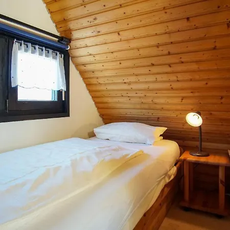 Am-Hohen-Ufer-Reetdach-Haus-Ocean-Breeze-103 펜션 Großenbrode
